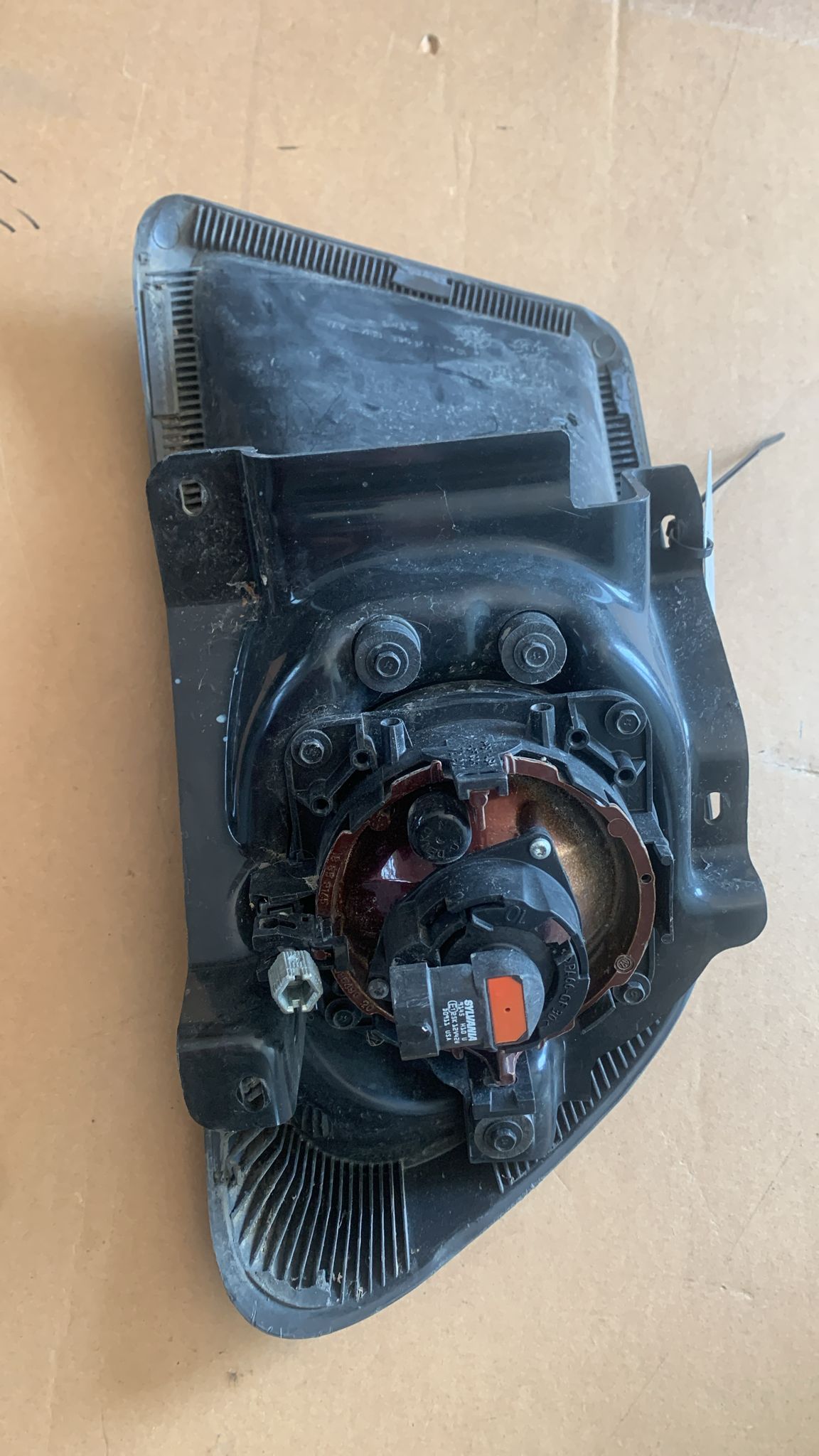 FORD 2M5V15a254ac