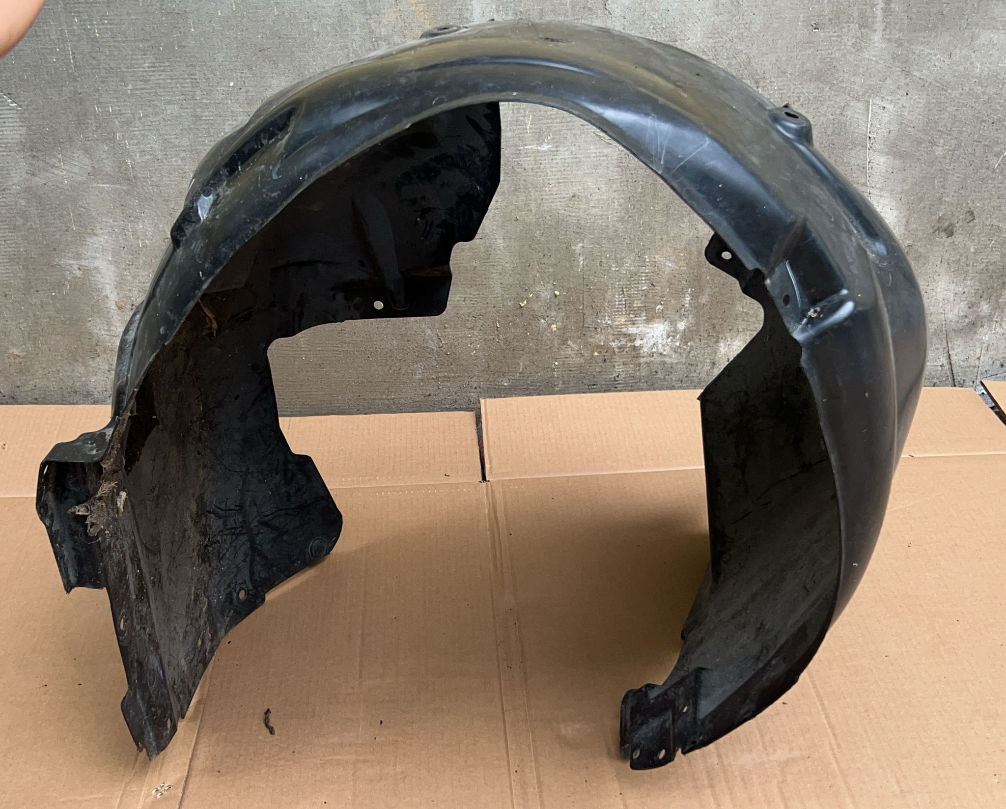 FORD JR3B-16A563