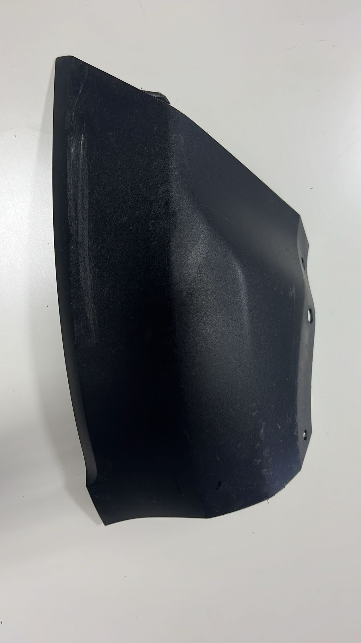 FORD RH GN15-17D957-D