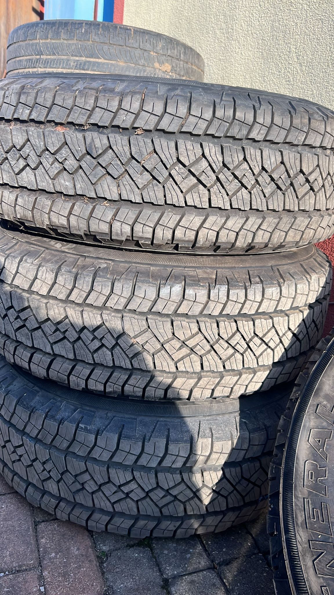 General 265 /70R17 112/109 S rok 2021