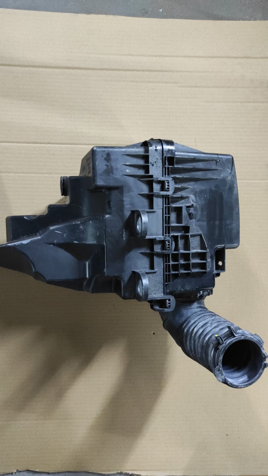 MAZDA PY8W133AX i PY8W133AY