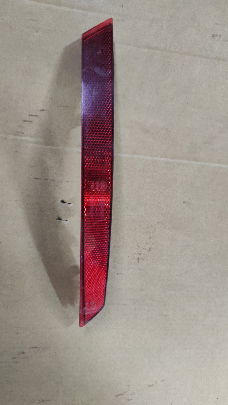 Audi 8W0945106D