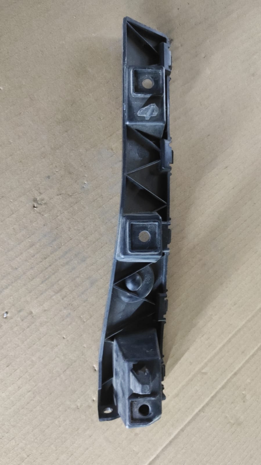 FORD FR3B-16C067-AC