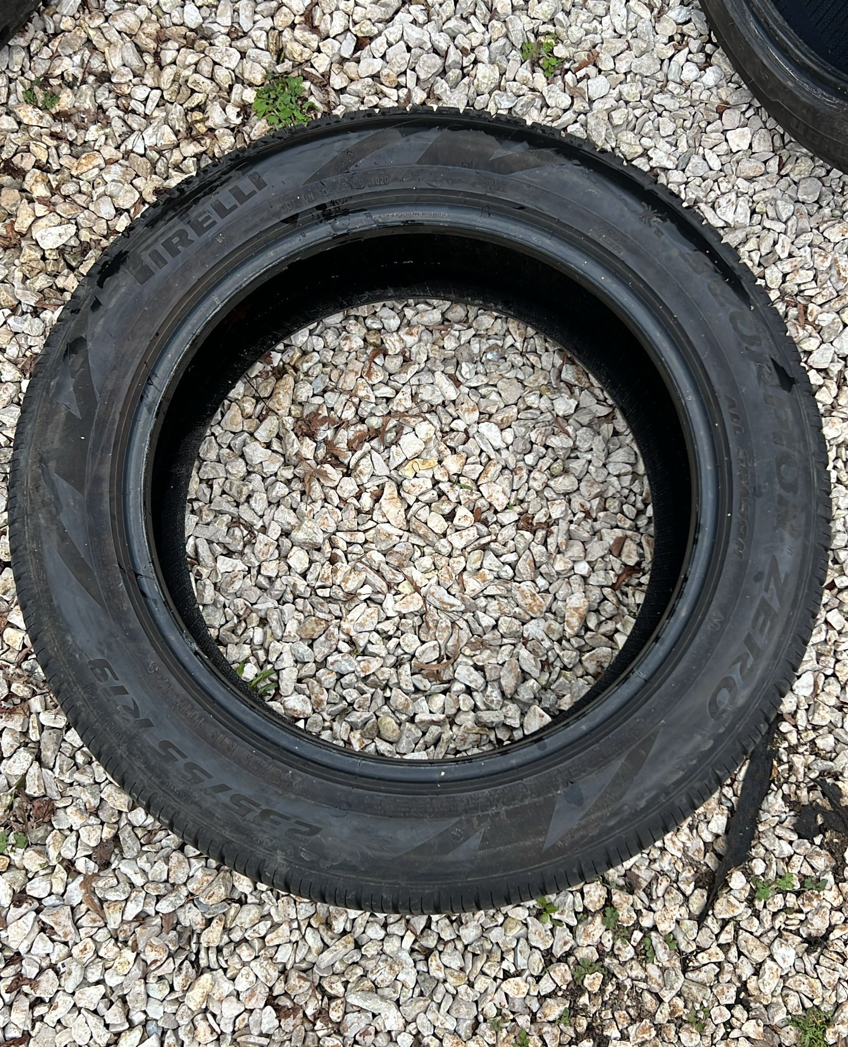 PIRELLI Opony Pirelli scorpion zero 235/55R19